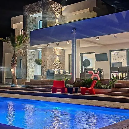 Vue Mer, 600m De La Plage, Piscine Chauffee *